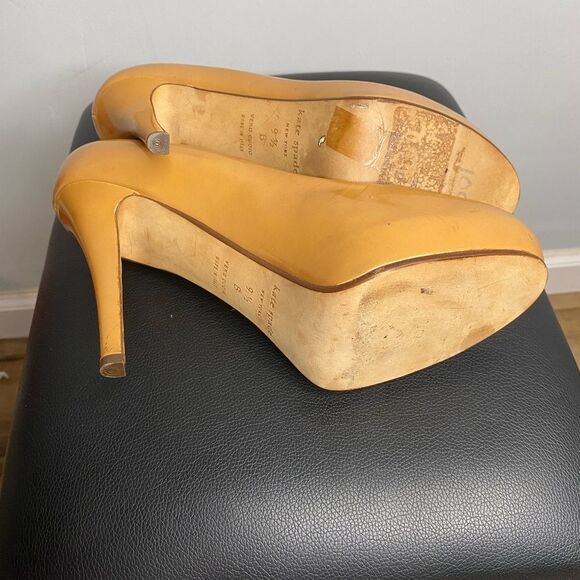 Kate Spade Tan Patent Leather Heels Size 9.5 - Picture 5 of 7